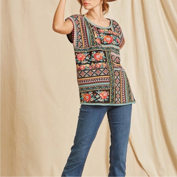 Savanna Jane Floral Boho Embroidered Cap Sleeve Top in Multicolor Blue, Medium - Picture 2 of 9